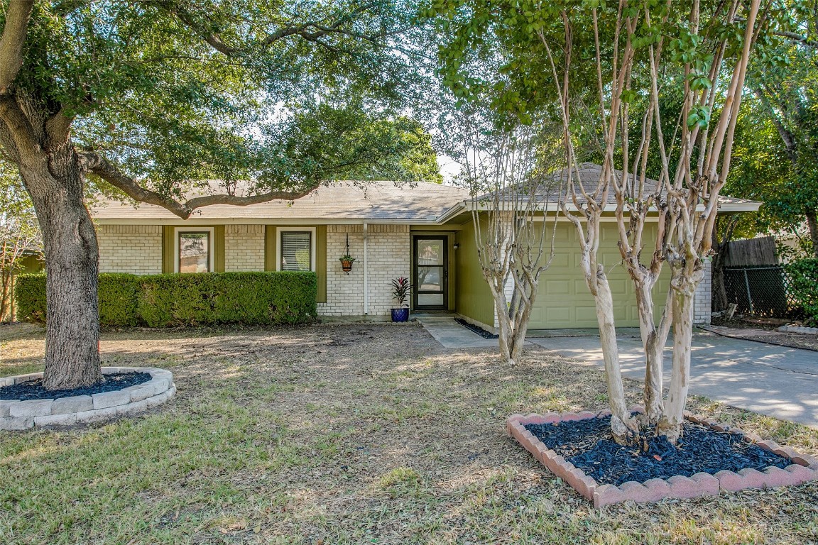 5704 Macrae Street Haltom City TX 76148