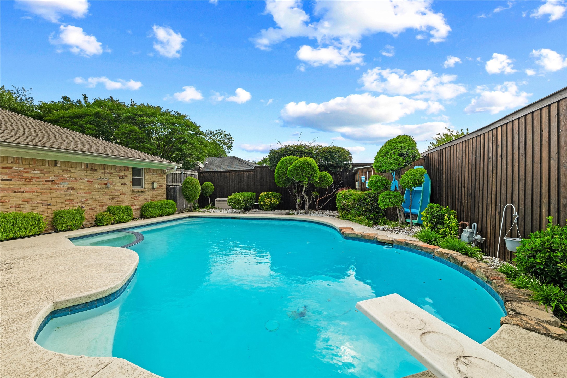 1004 Rainbow Drive Richardson TX 75081