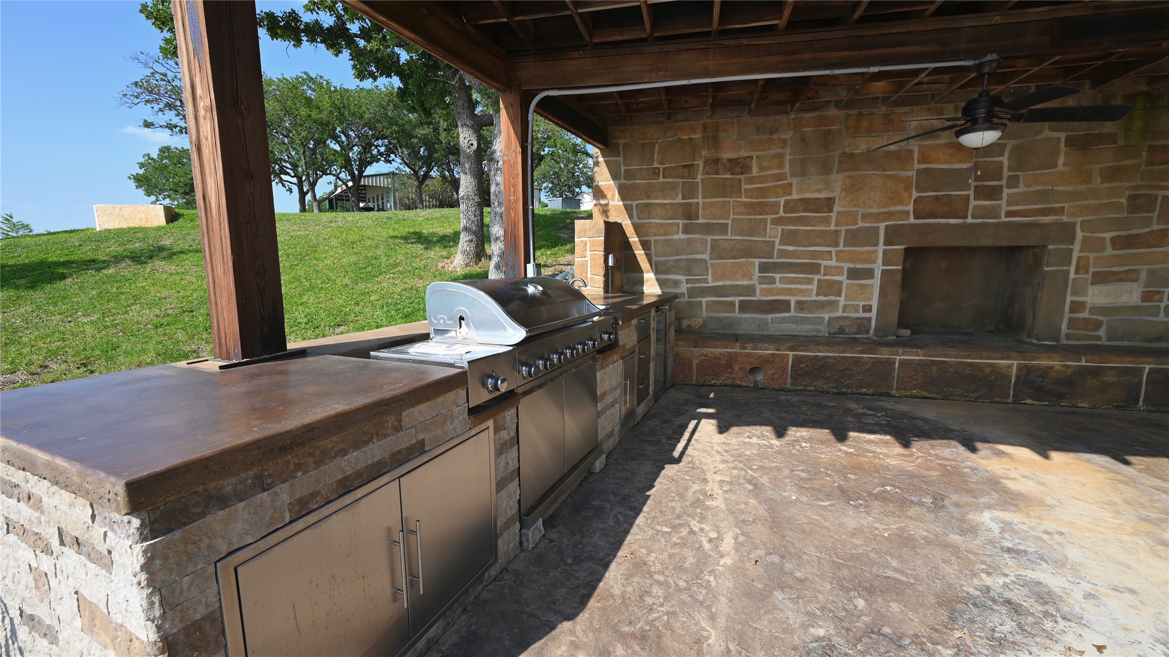2377 Casino Road Nocona TX 76255