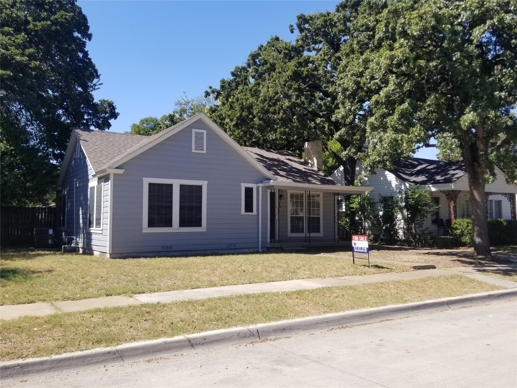 1025 Cleckler Avenue Fort Worth TX 76111