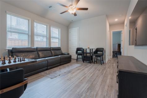 1924 Burton Hollow Way Mckinney TX 75071