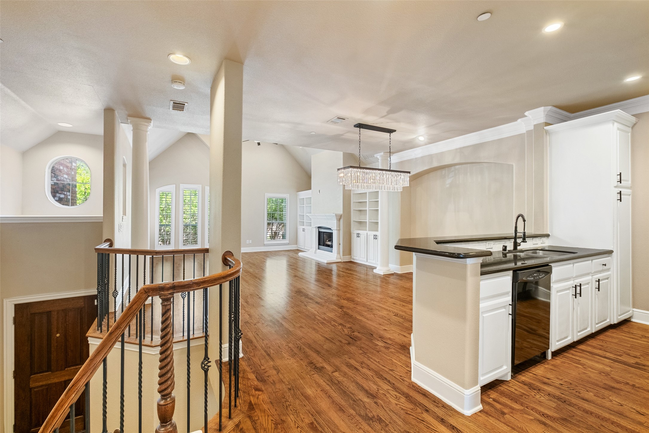 4133 Towne Green Circle Addison TX 75001