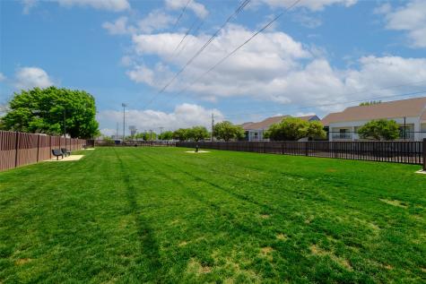 4133 Towne Green Circle Addison TX 75001