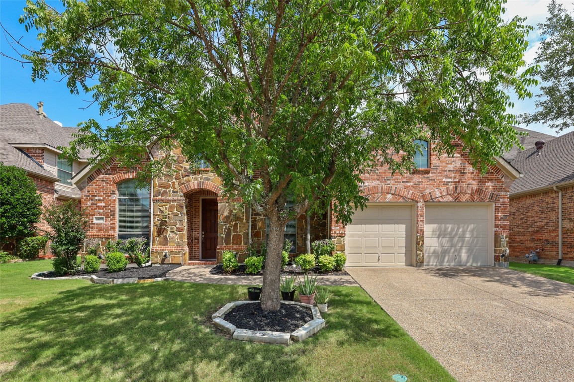 2675 Bridgewater Drive Grand Prairie TX 75054