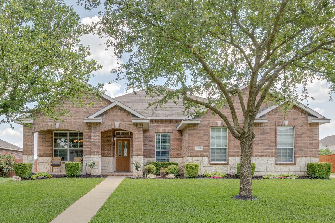 1738 Chadwick Drive Cedar Hill TX 75104