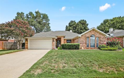 325 Stately Oak Lane Lake Dallas TX 75065