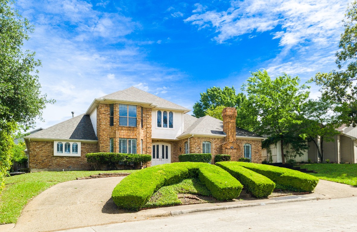 5715 Mapleshade Lane Dallas TX 75252
