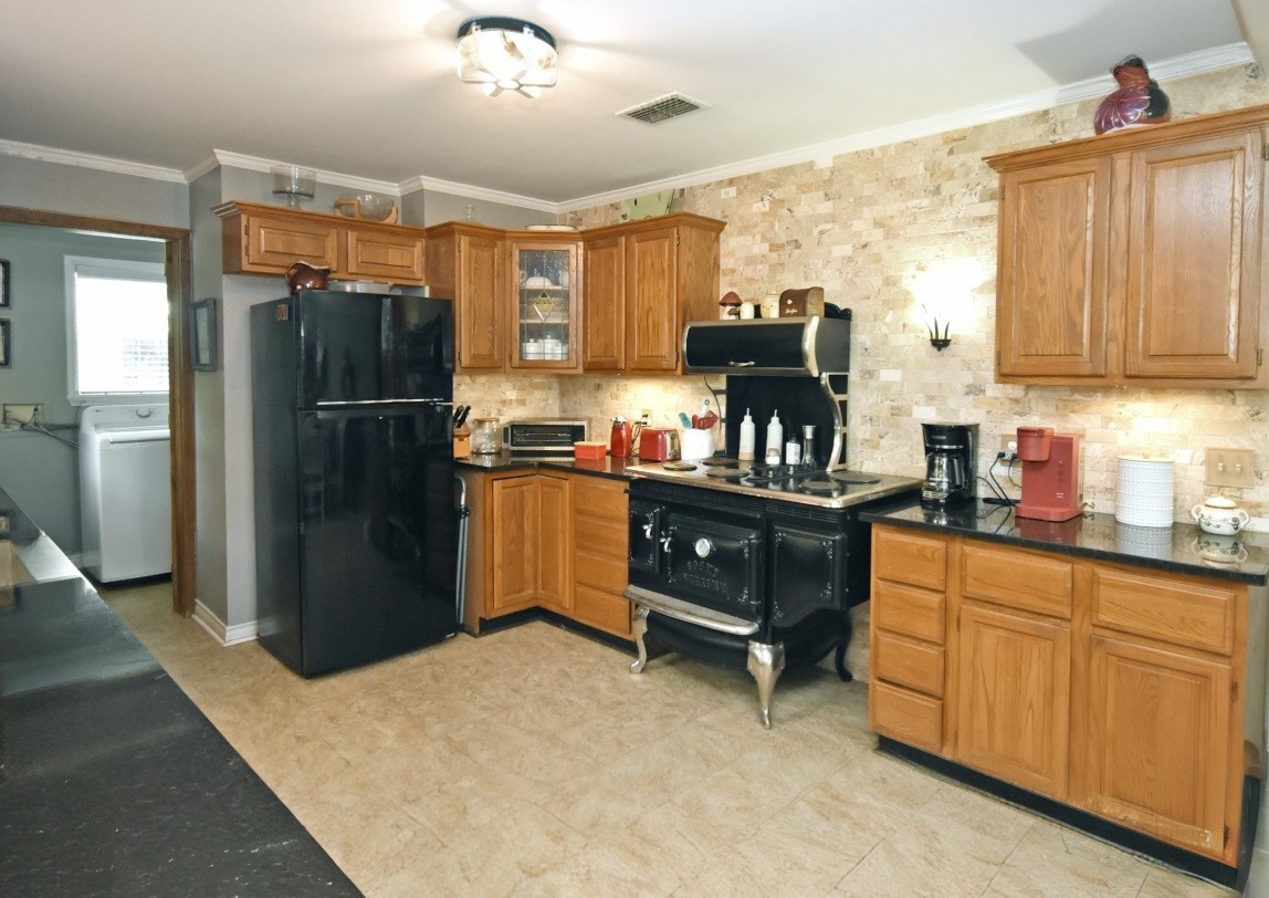 599 County Road 1260 Quitman TX 75783