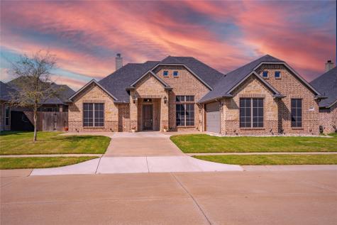 105 Peyton Place Waxahachie TX 75165