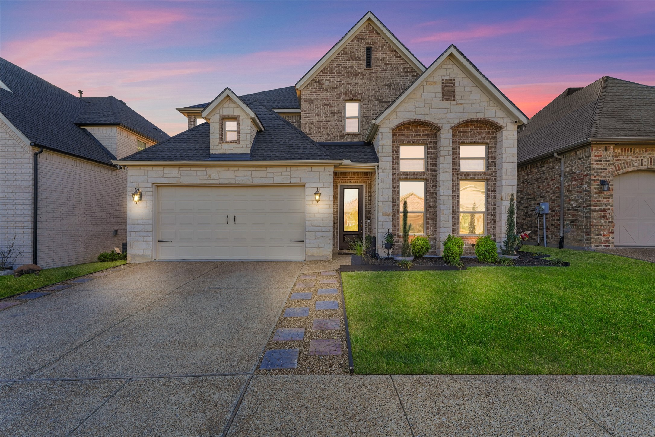 1705 Prestwick Lane Ennis TX 75119