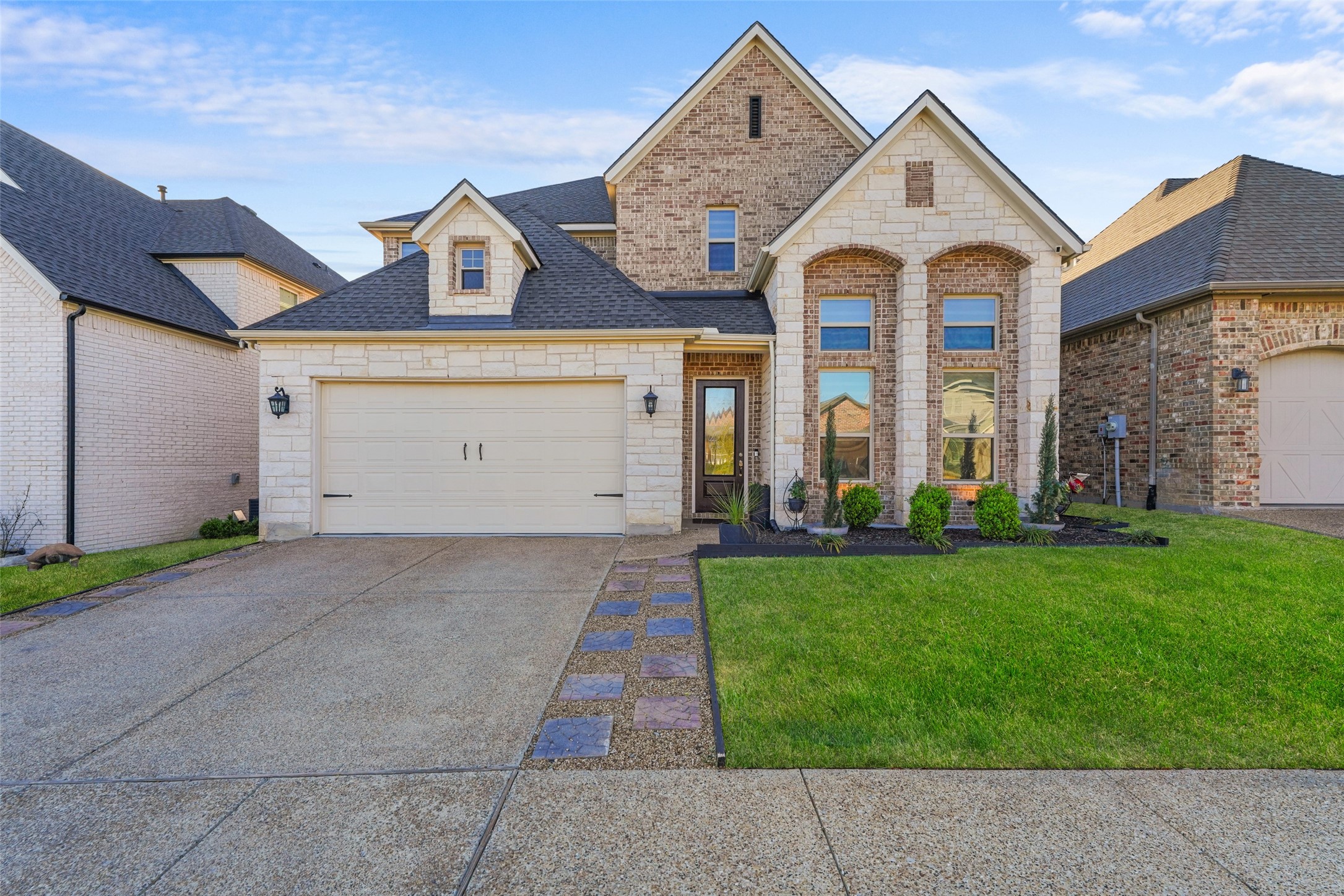 1705 Prestwick Lane Ennis TX 75119
