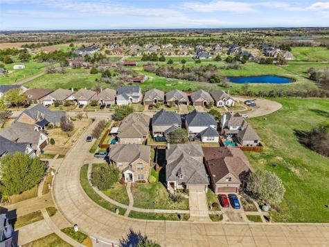1705 Prestwick Lane Ennis TX 75119
