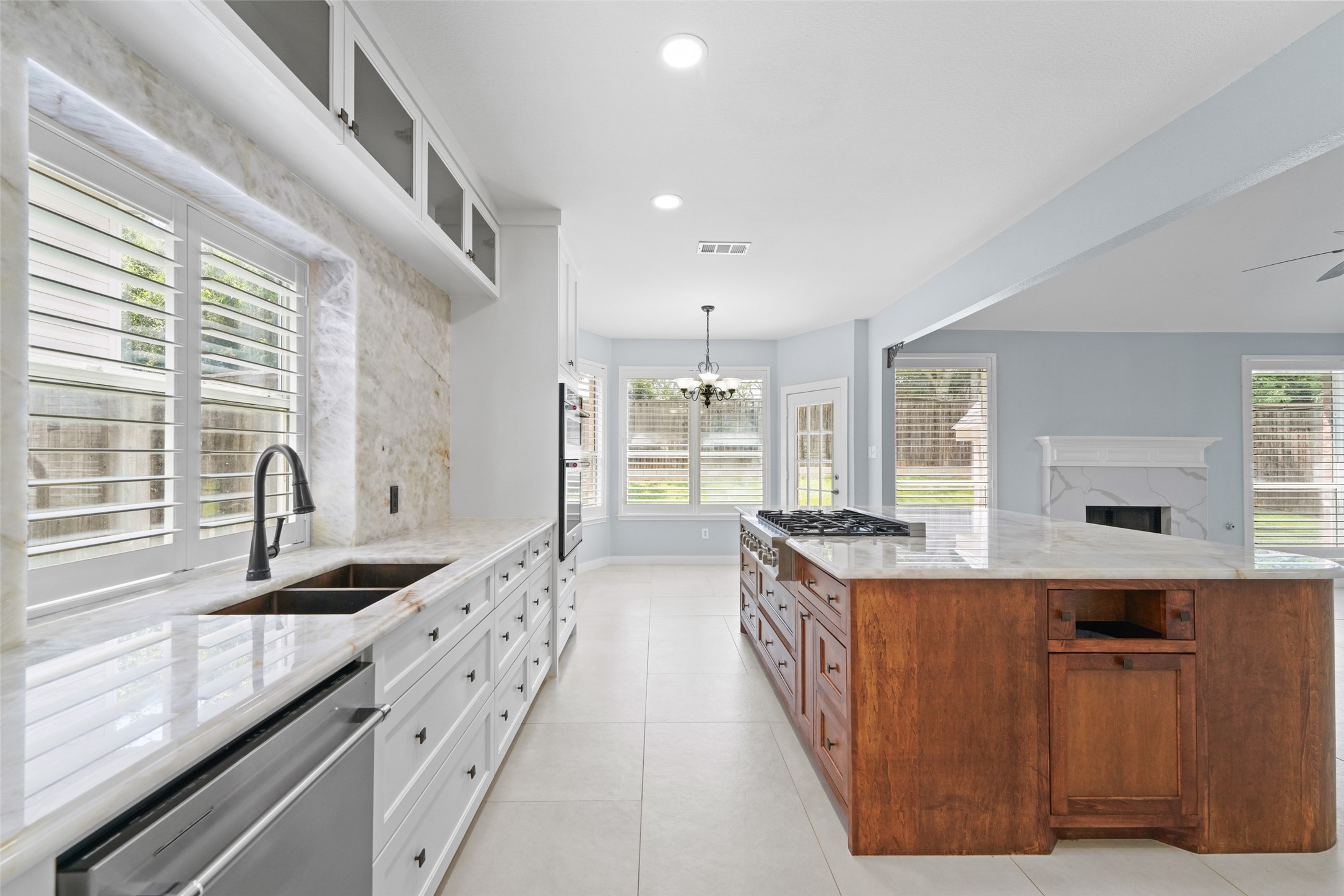 207 Deerpath Road Hickory Creek TX 75065