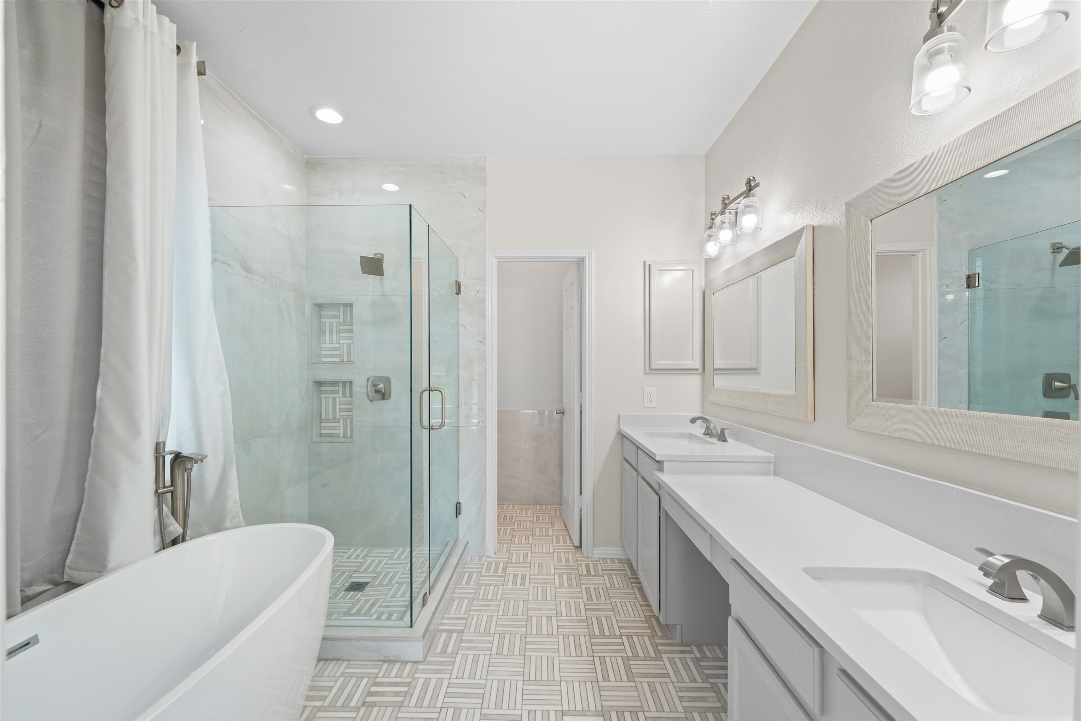 207 Deerpath Road Hickory Creek TX 75065