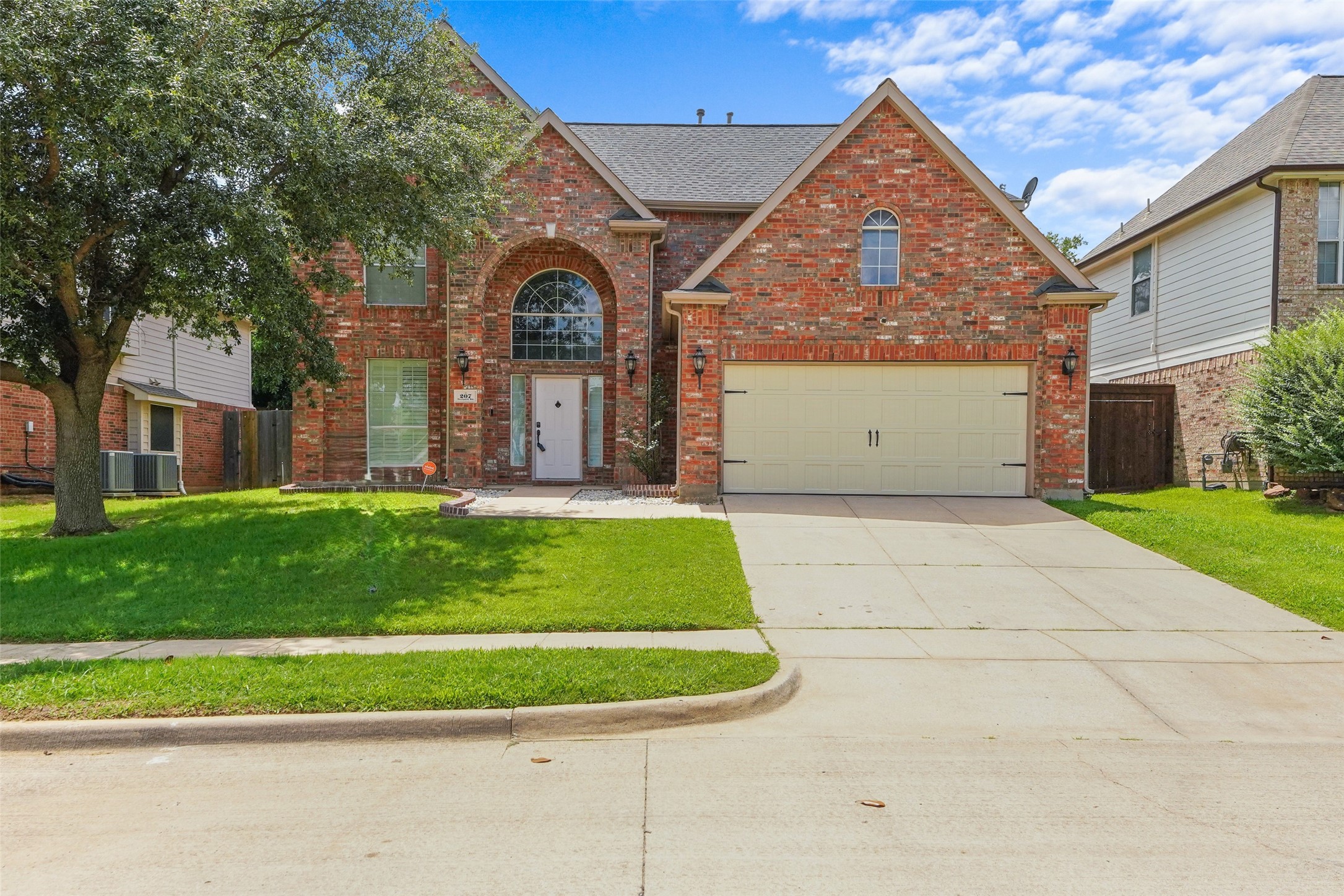 207 Deerpath Road Hickory Creek TX 75065
