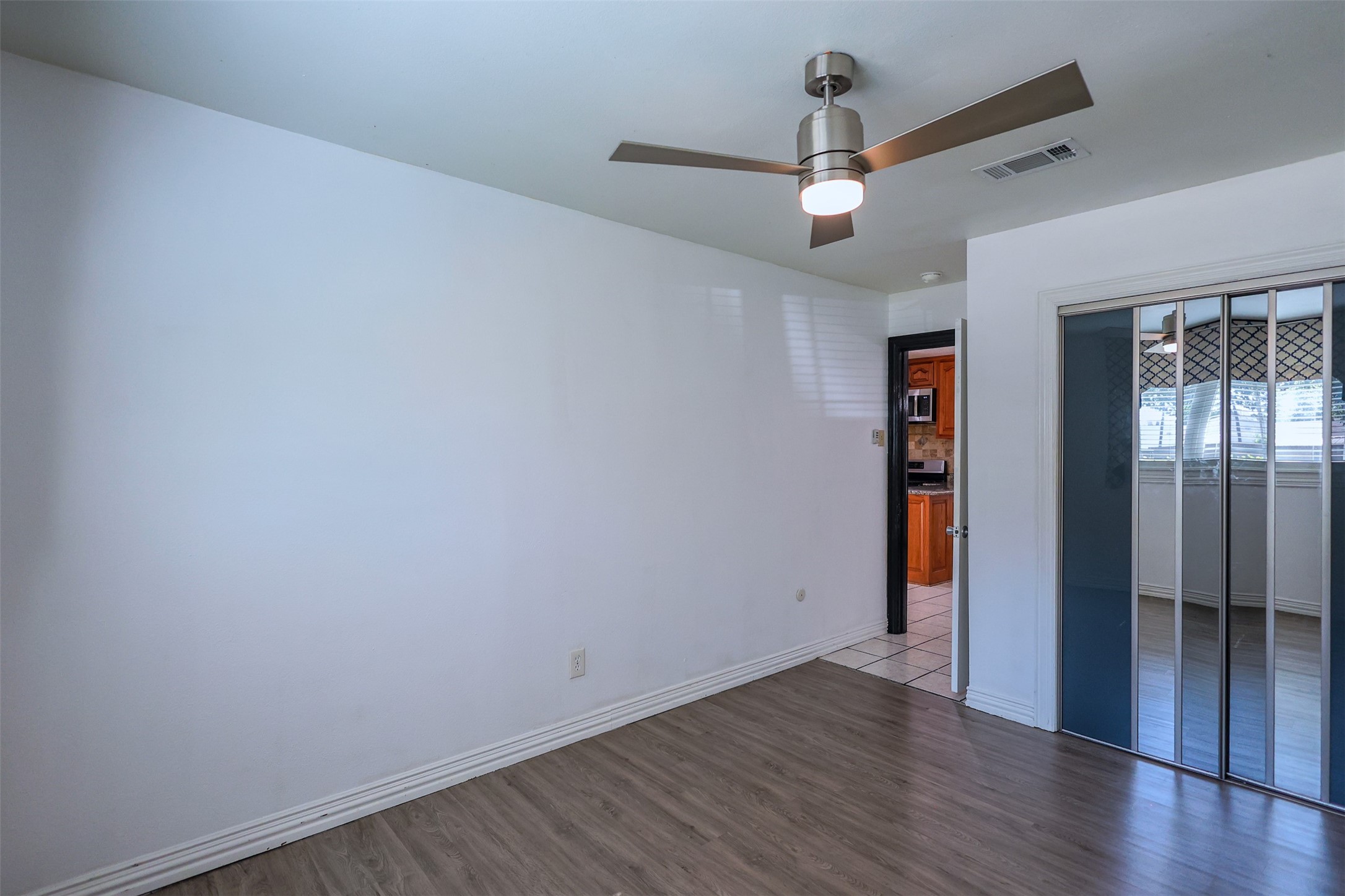733 Thersa Drive River Oaks TX 76114
