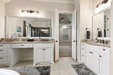 716 Coastal Meadows Court Granbury TX 76049