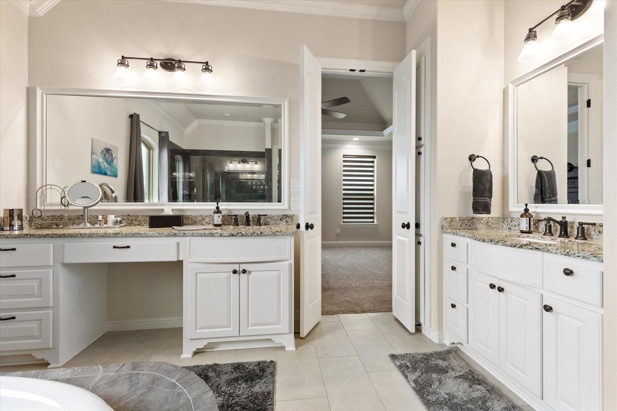 716 Coastal Meadows Court Granbury TX 76049