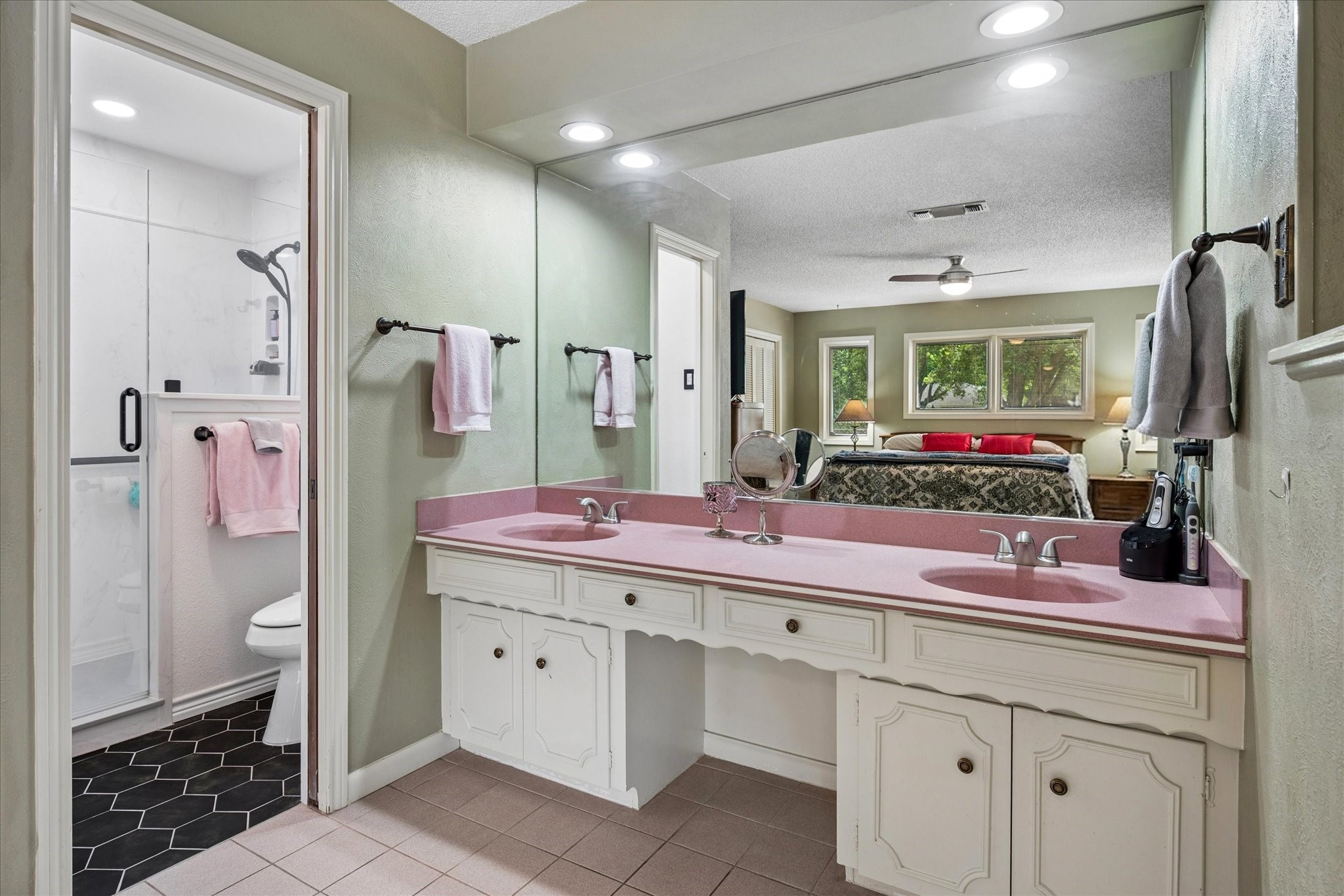 1725 Venetian Circle Arlington TX 76013