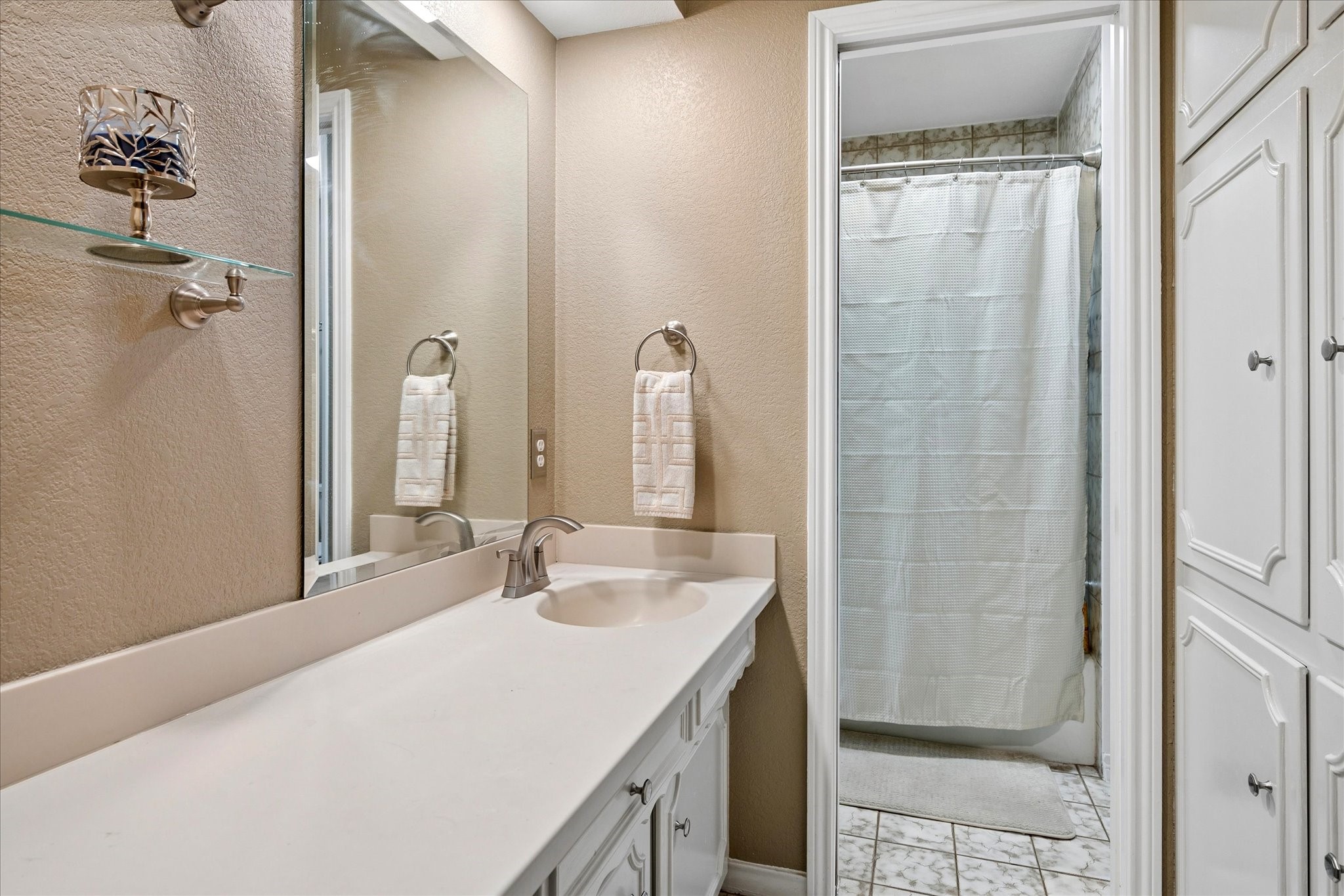 1725 Venetian Circle Arlington TX 76013