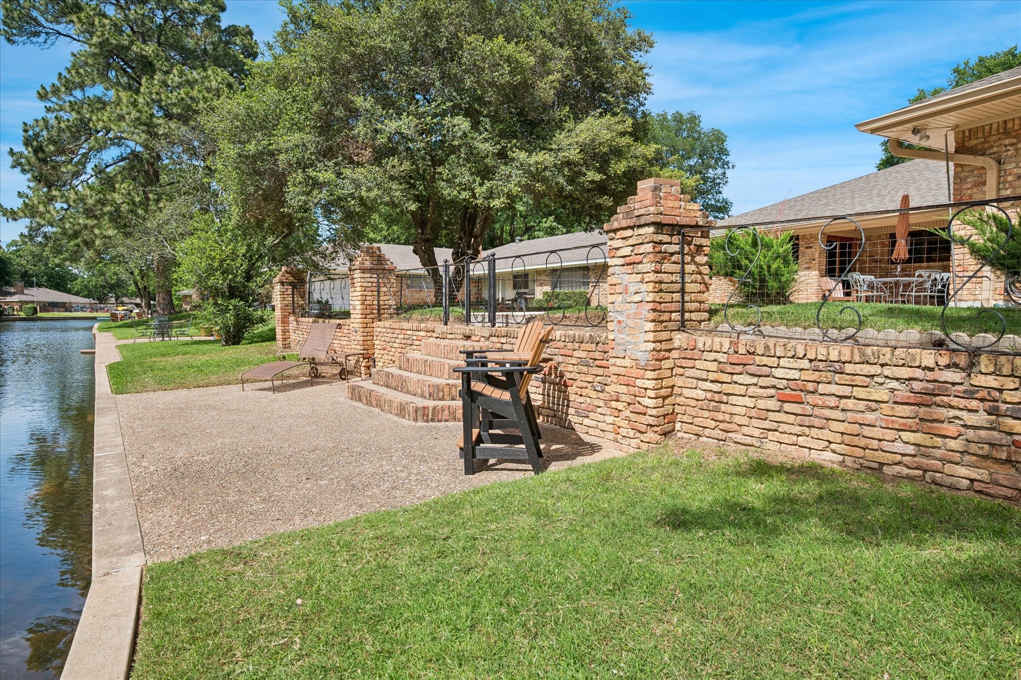 1725 Venetian Circle Arlington TX 76013