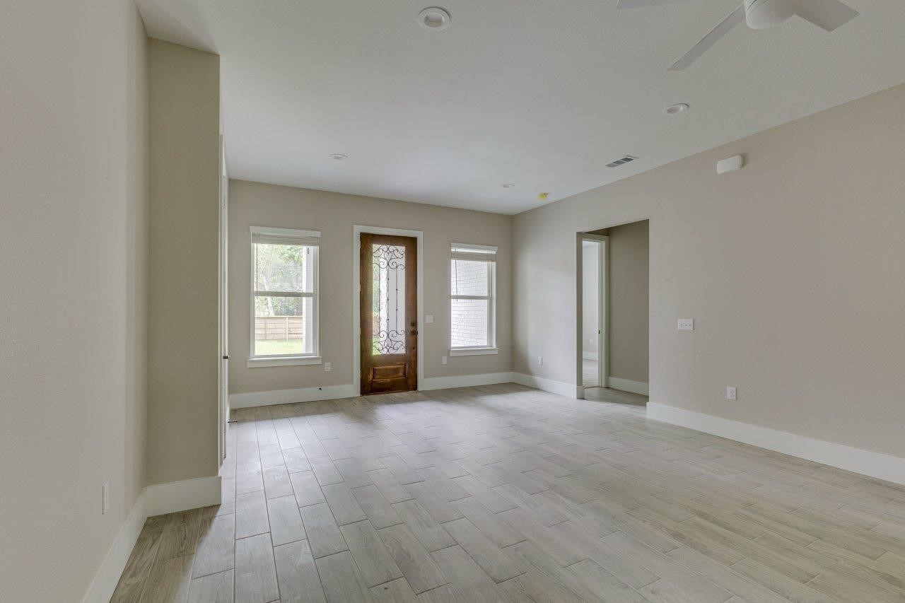 10017 Tokowa Drive Dallas TX 75217