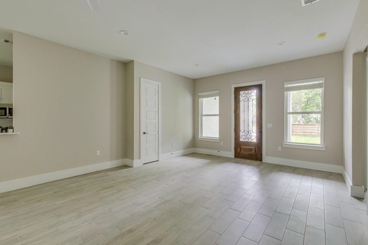 10017 Tokowa Drive Dallas TX 75217