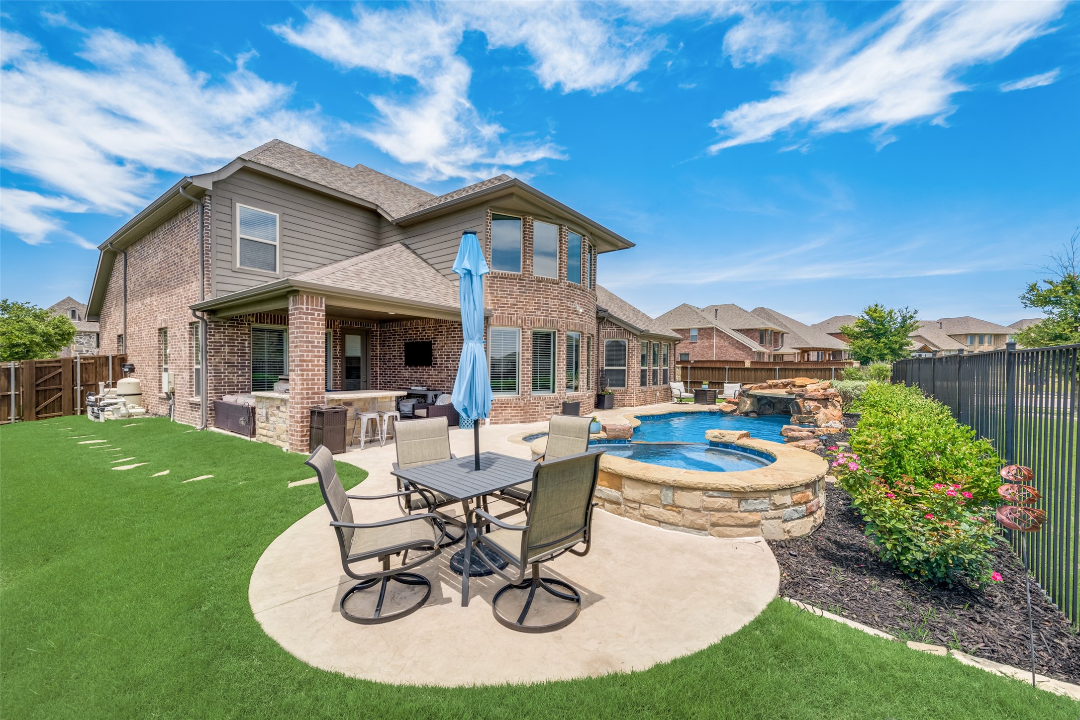 343 Nakoma Drive Rockwall TX 75087