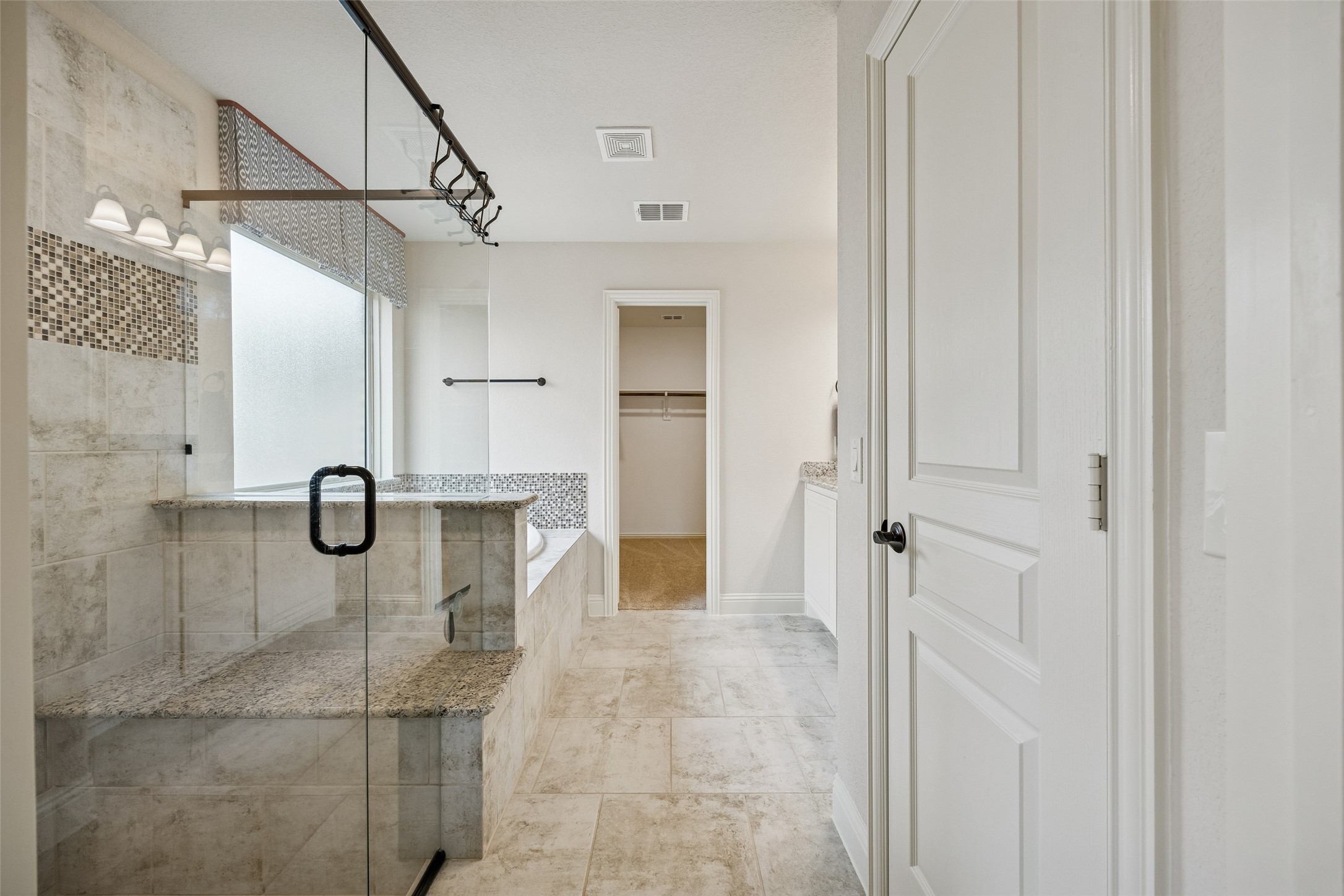 203 Oakcrest Drive Justin TX 76247