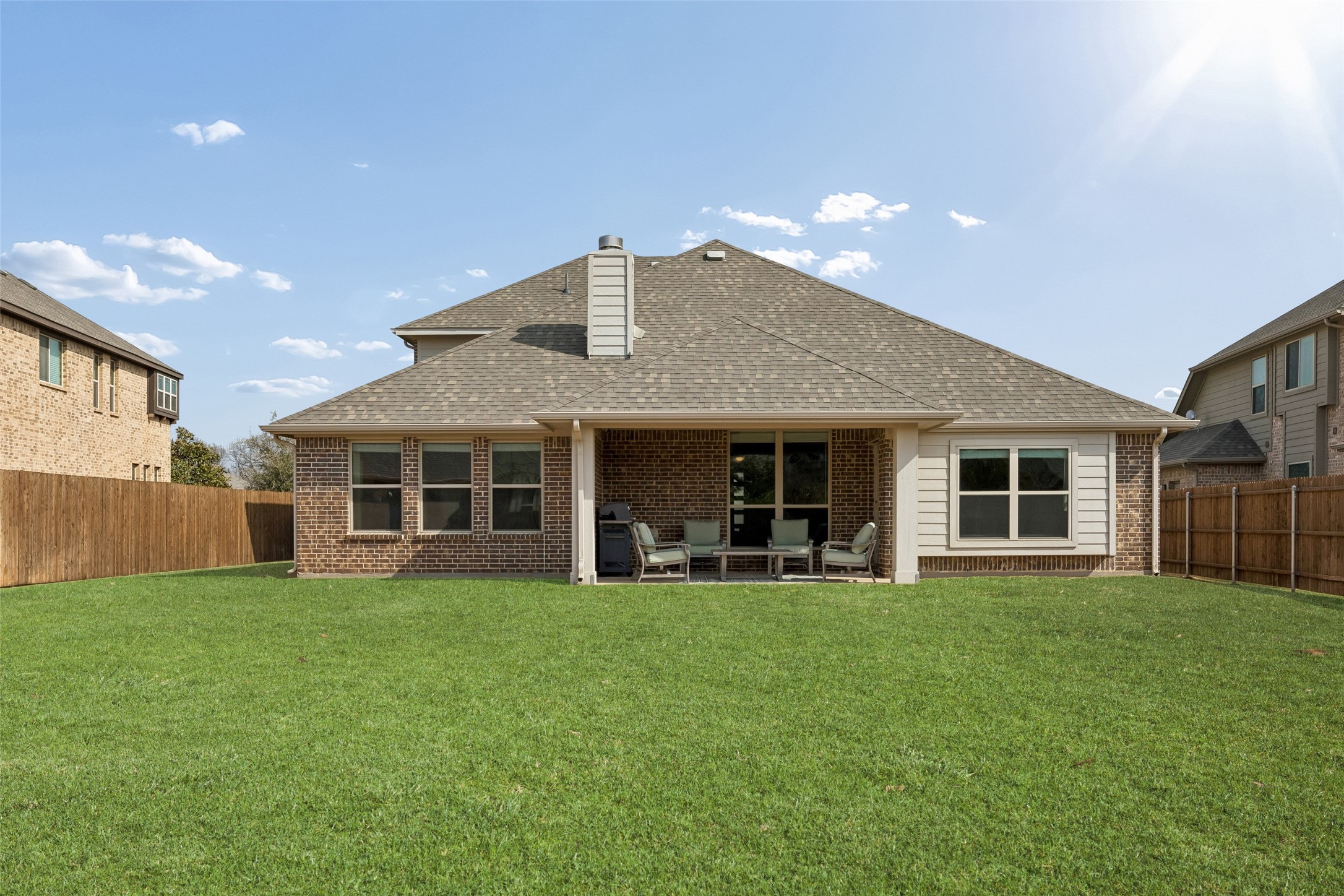 203 Oakcrest Drive Justin TX 76247
