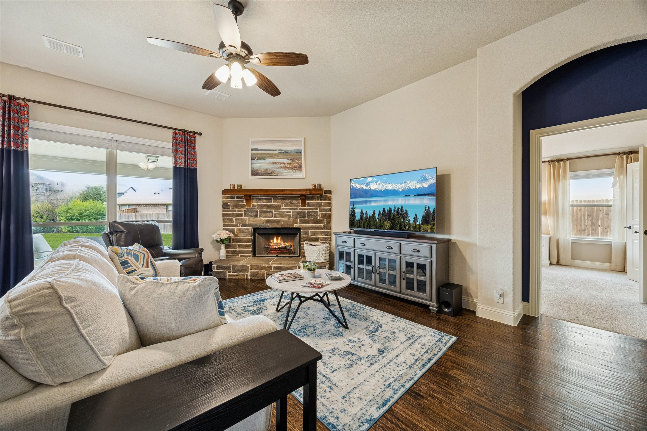 203 Oakcrest Drive Justin TX 76247