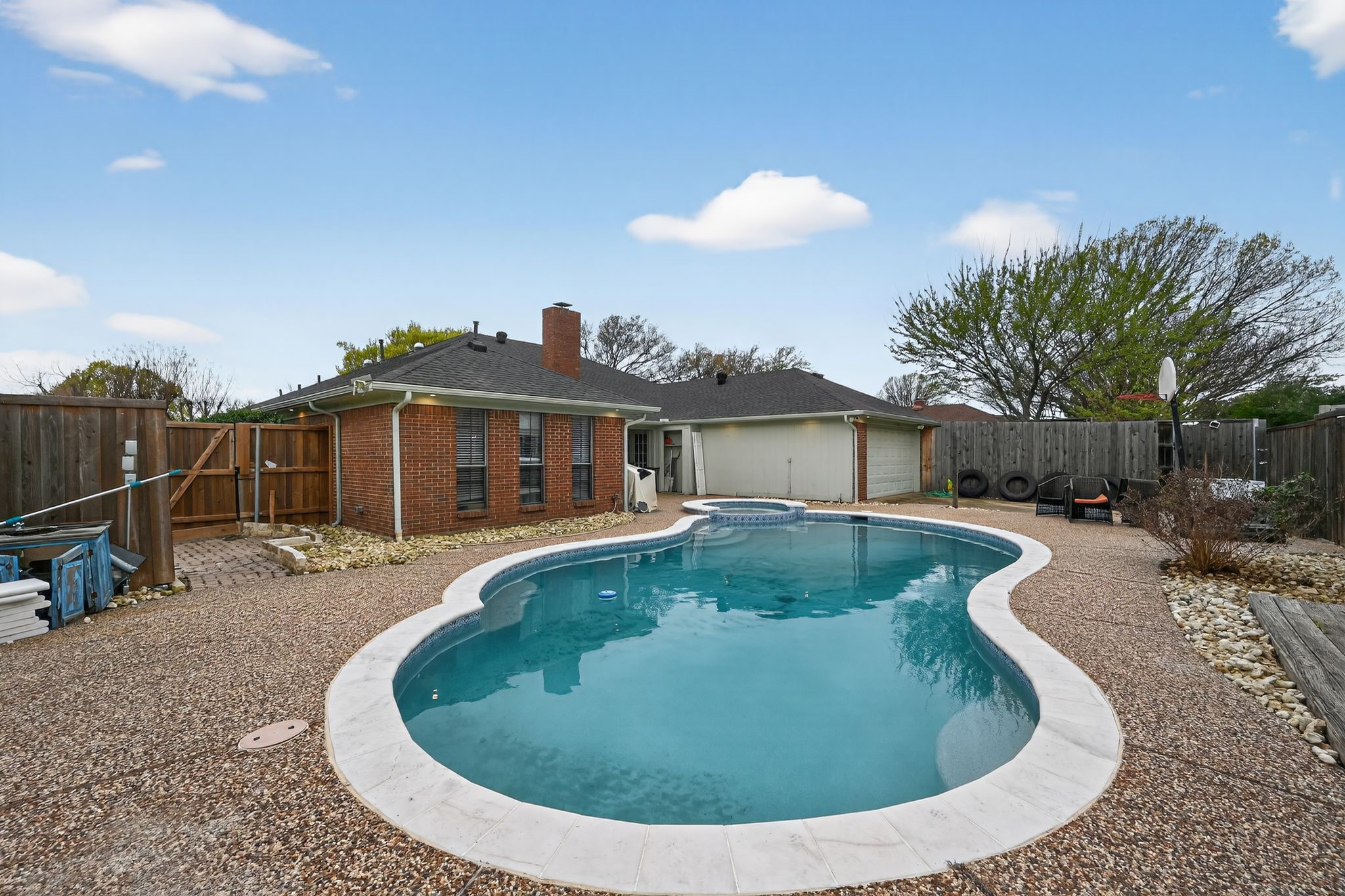 2307 Honeysuckle Drive Richardson TX 75082