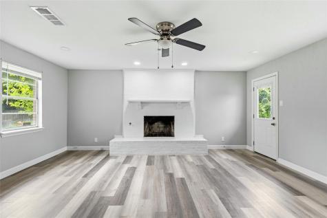 1732 Sheffield Place Fort Worth TX 76112