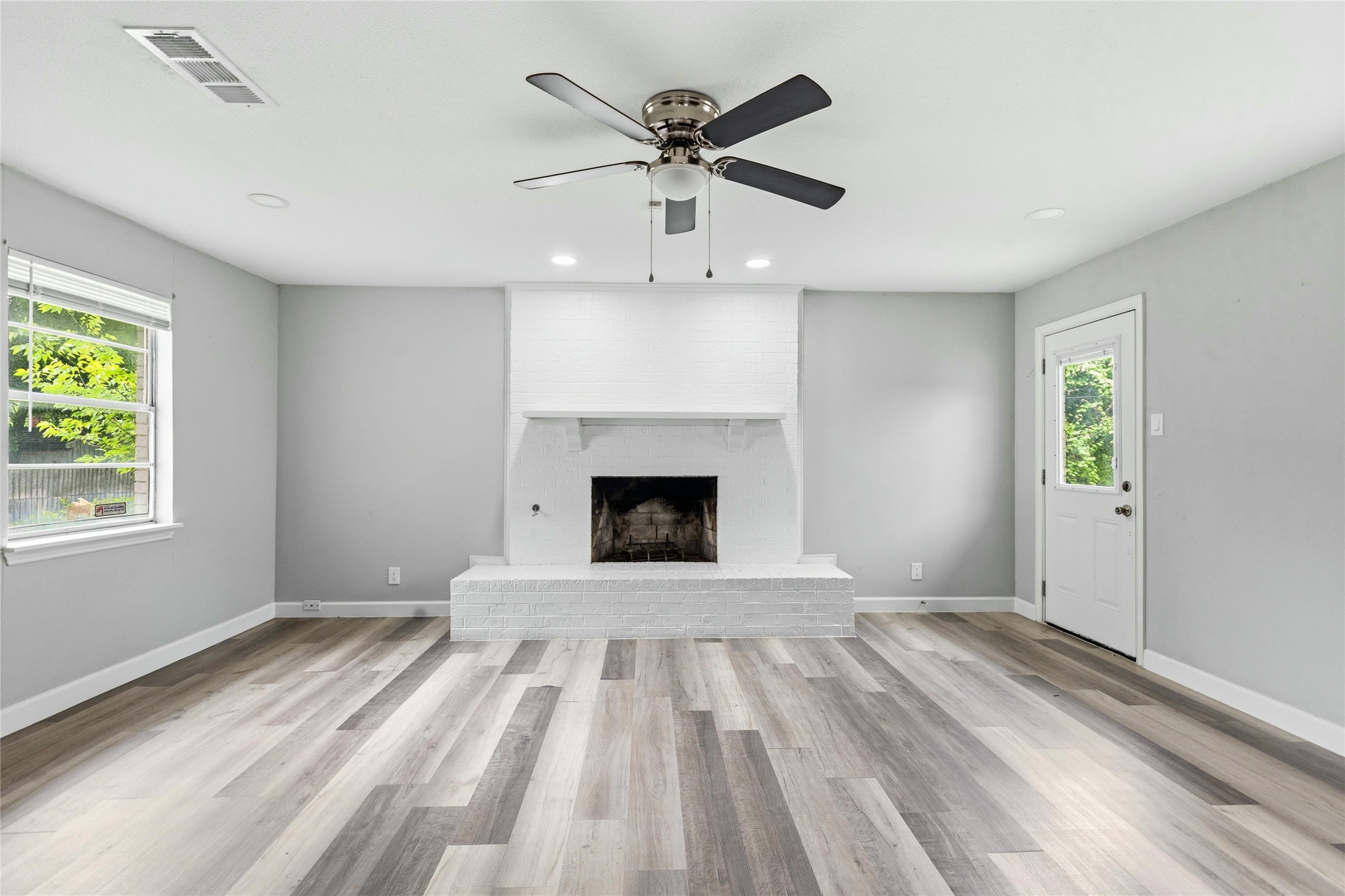 1732 Sheffield Place Fort Worth TX 76112