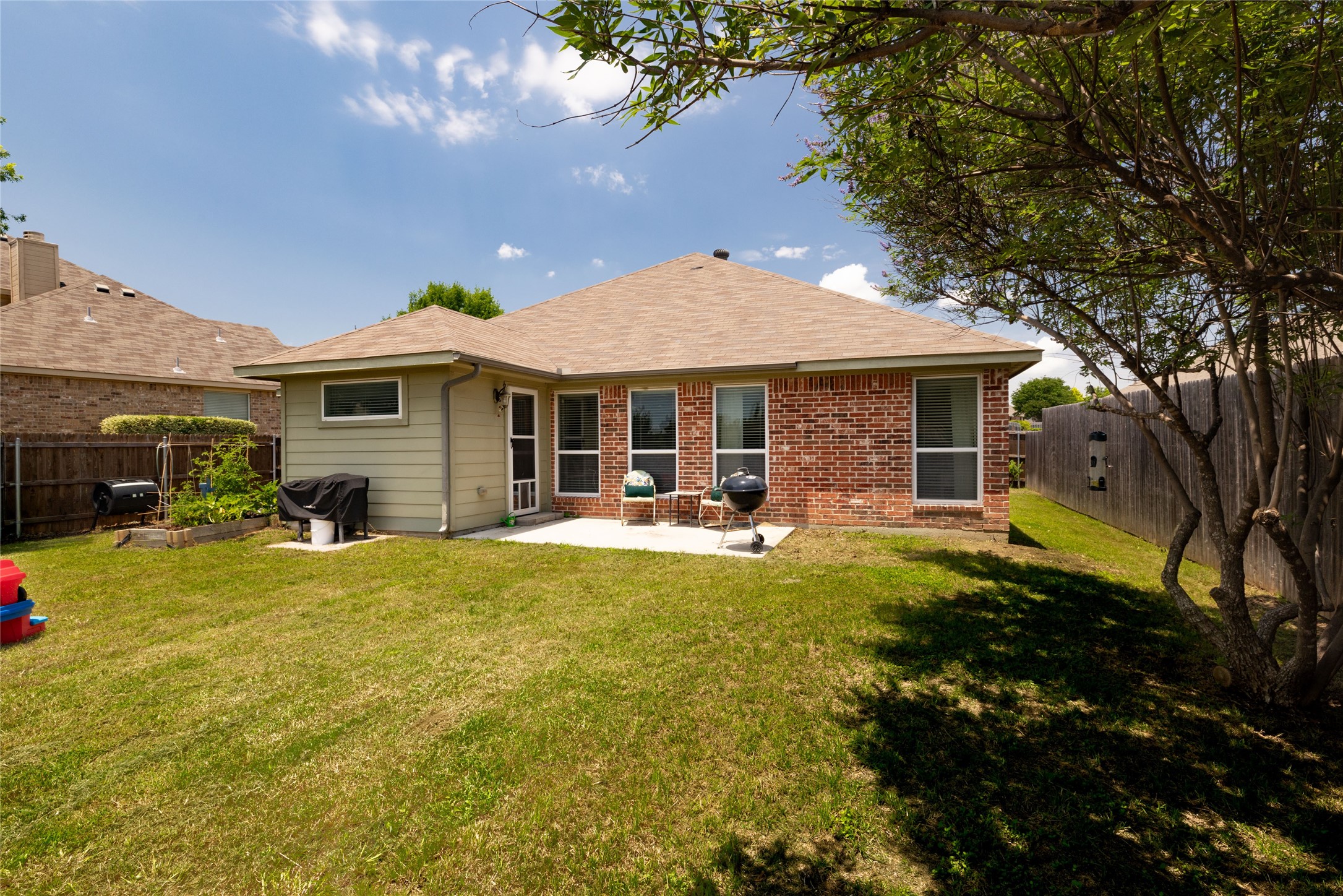 10517 N Haven Drive Benbrook TX 76126