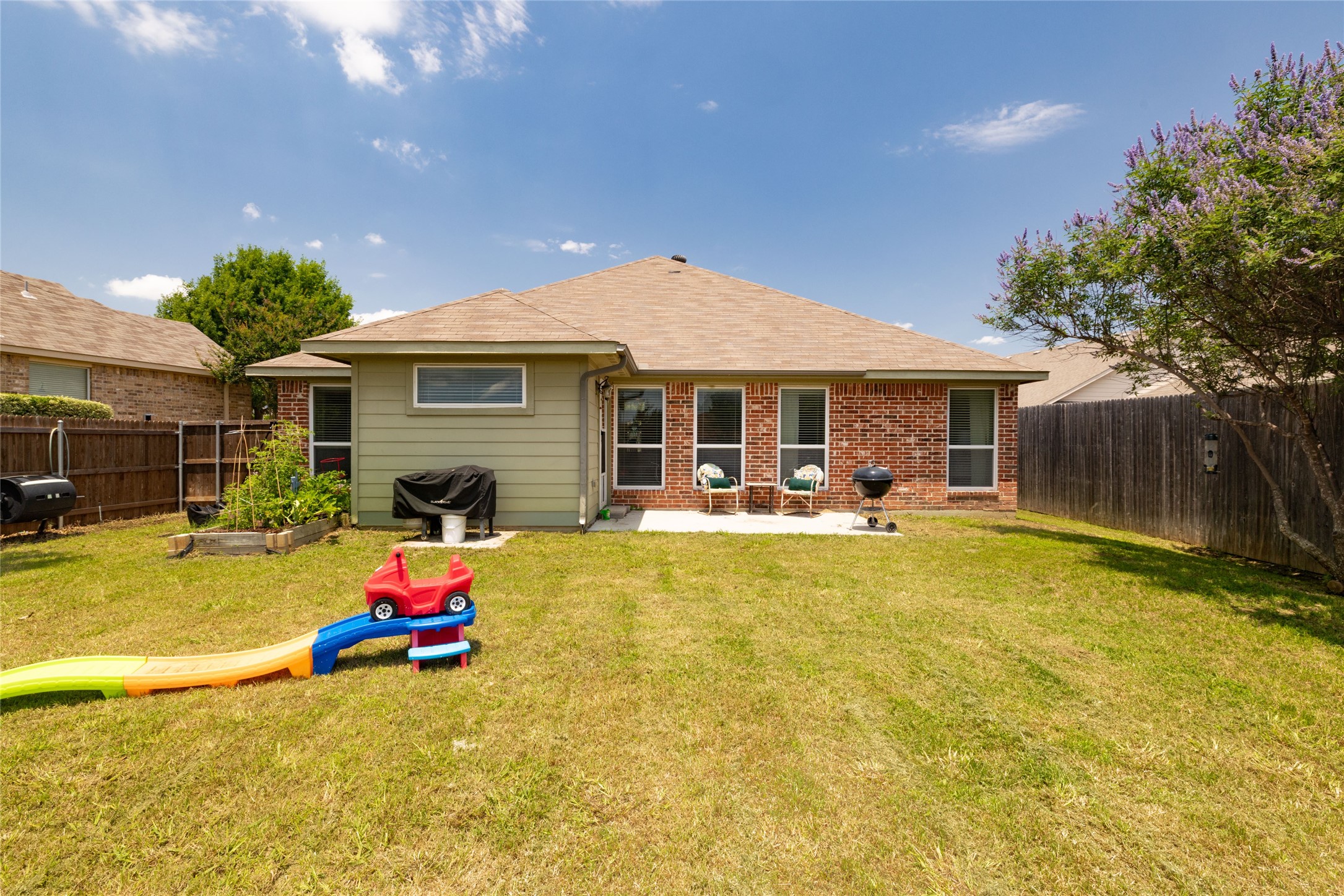 10517 N Haven Drive Benbrook TX 76126