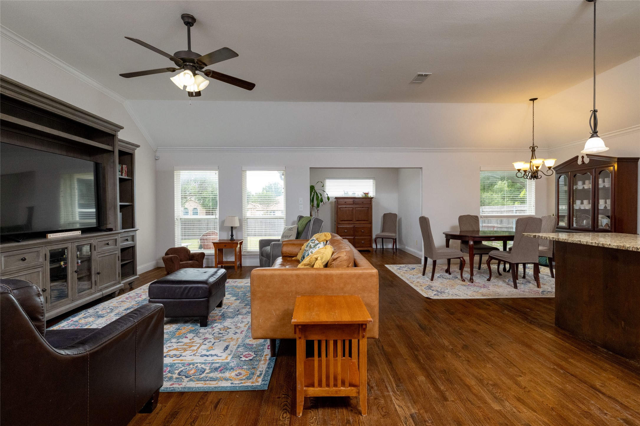 10517 N Haven Drive Benbrook TX 76126