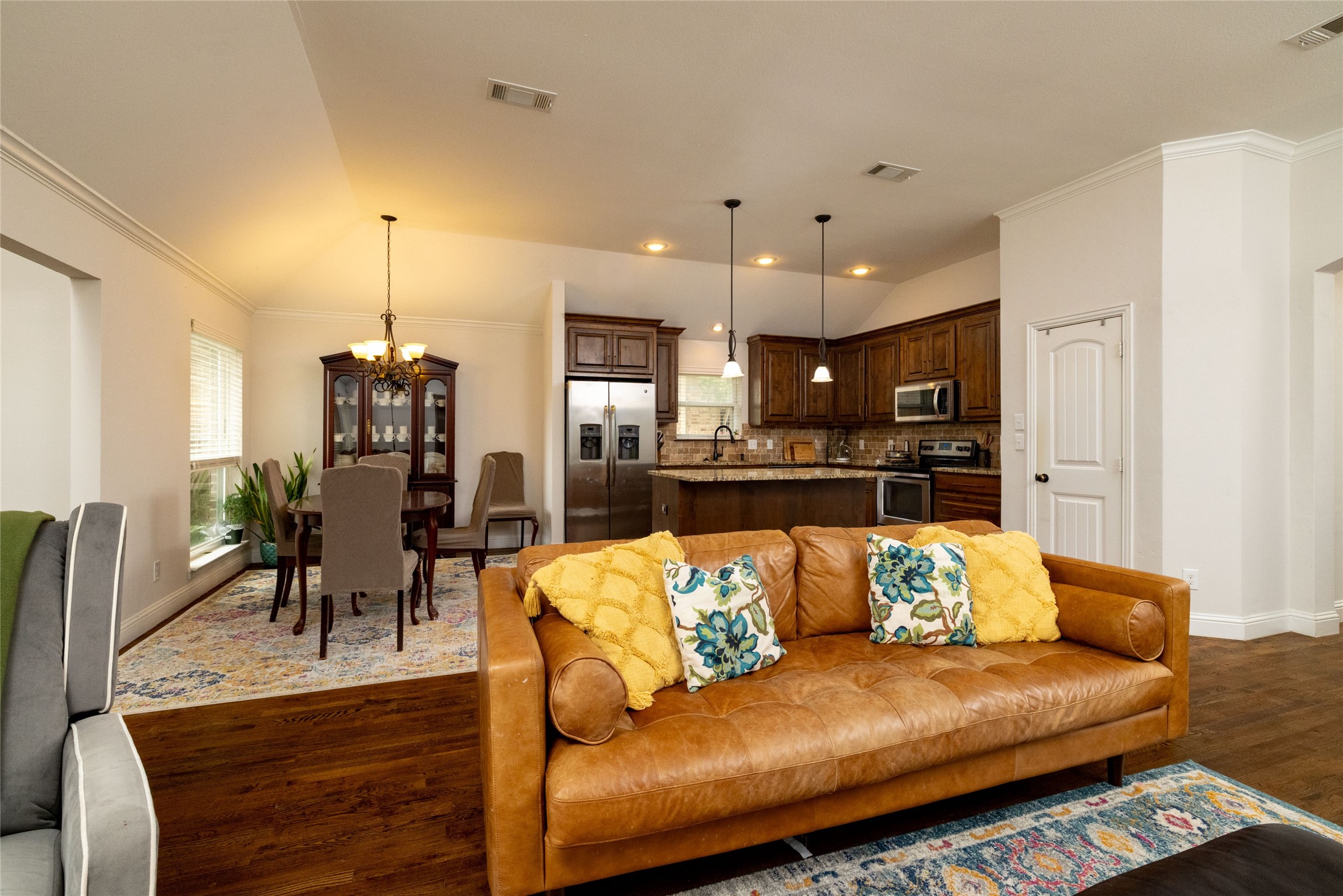 10517 N Haven Drive Benbrook TX 76126