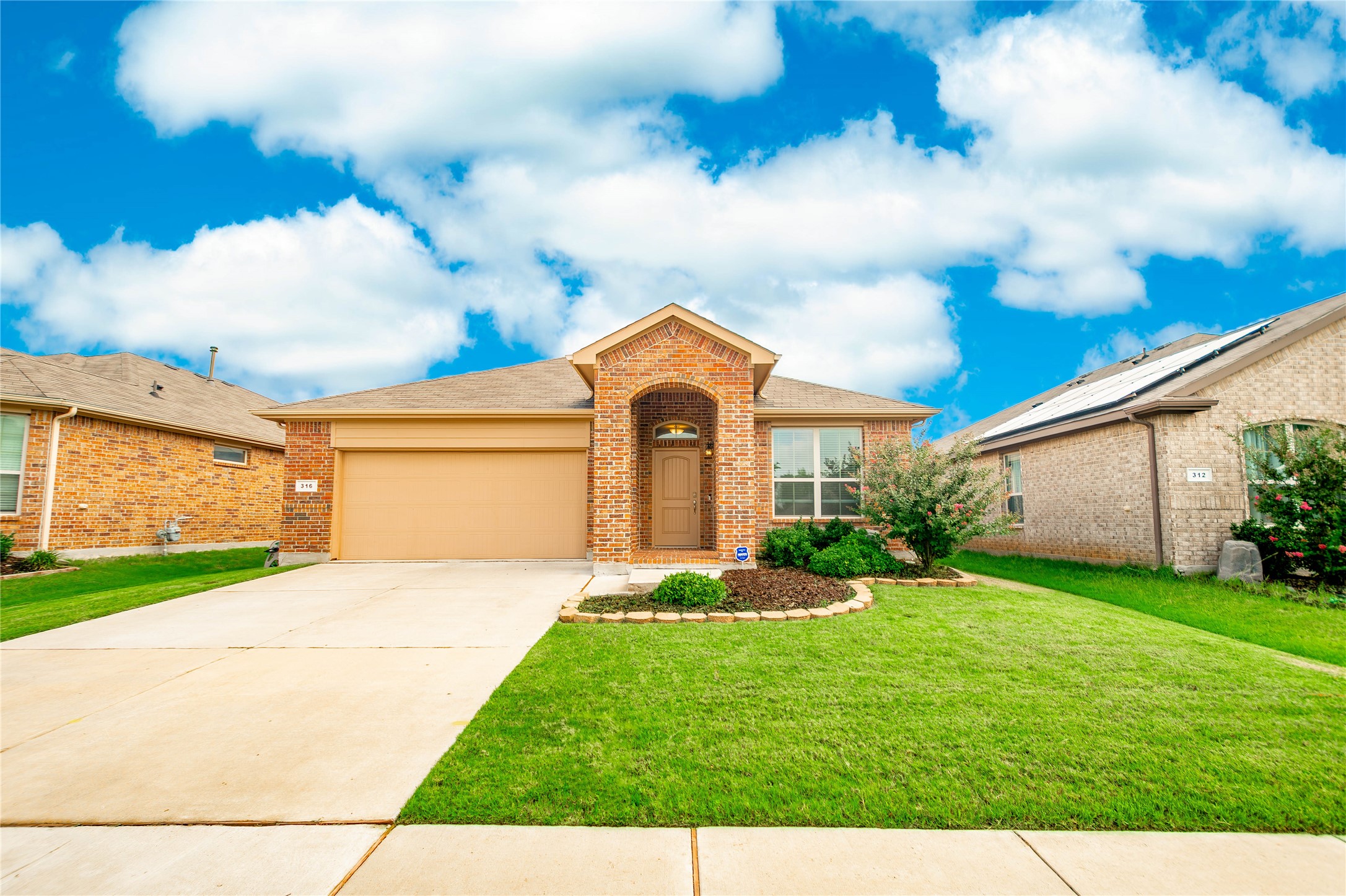 316 Oakbluff Drive Denton TX 76210