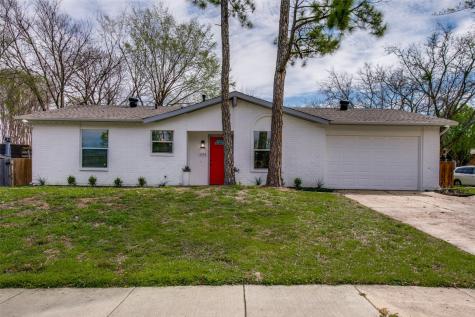 1226 S Country Club Road E Garland TX 75040