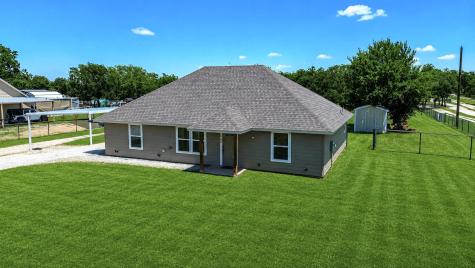147 Brown Lane Poolville TX 76487