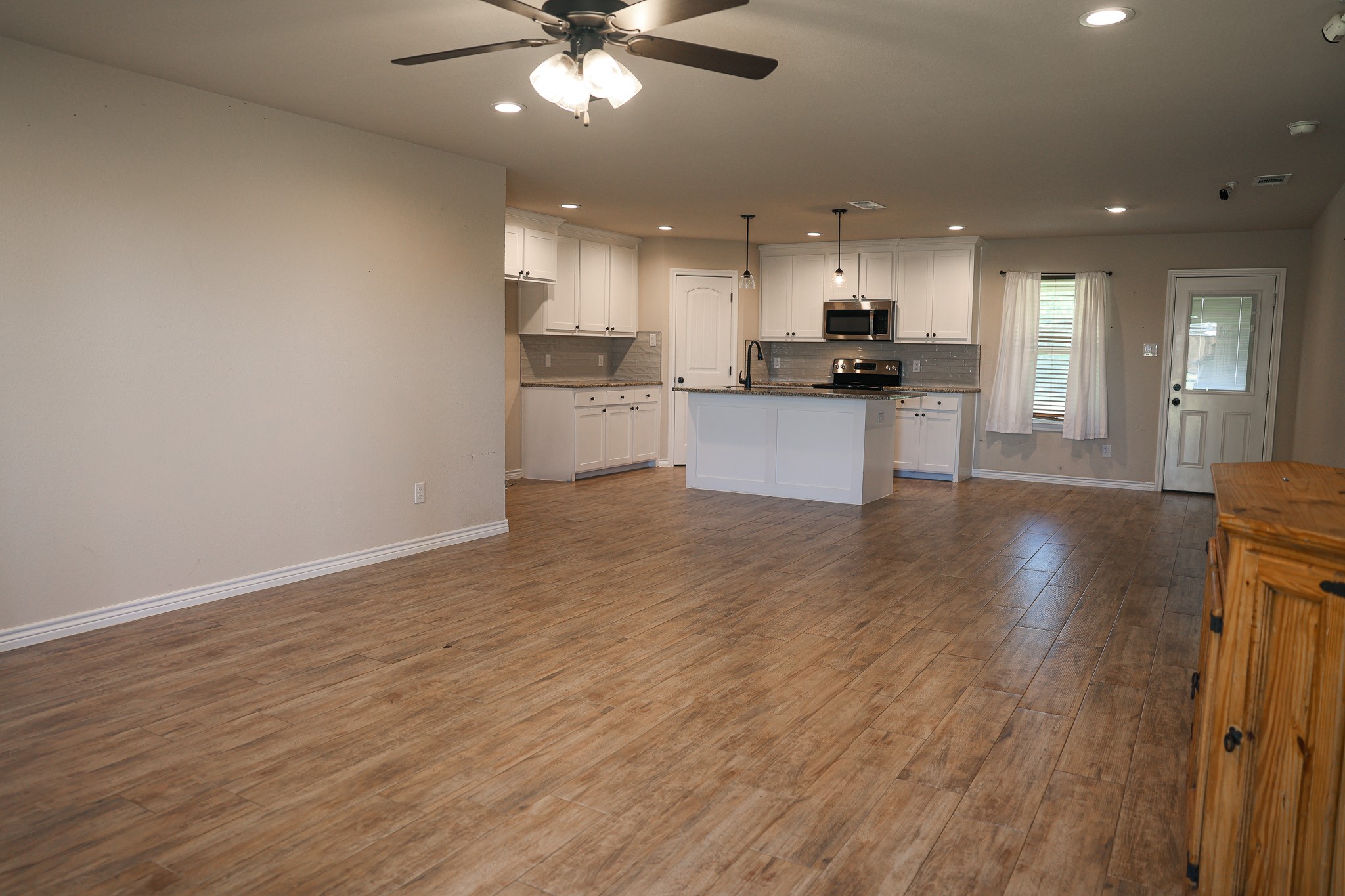 147 Brown Lane Poolville TX 76487