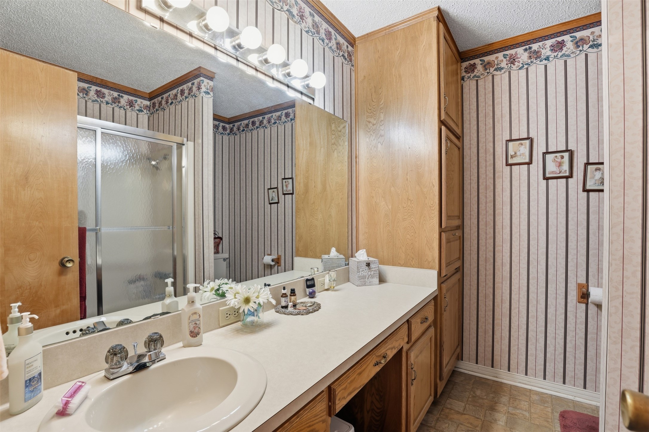8076 County Road 1202 Cleburne TX 76031