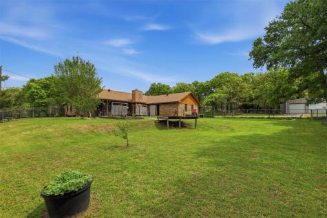 8076 County Road 1202 Cleburne TX 76031