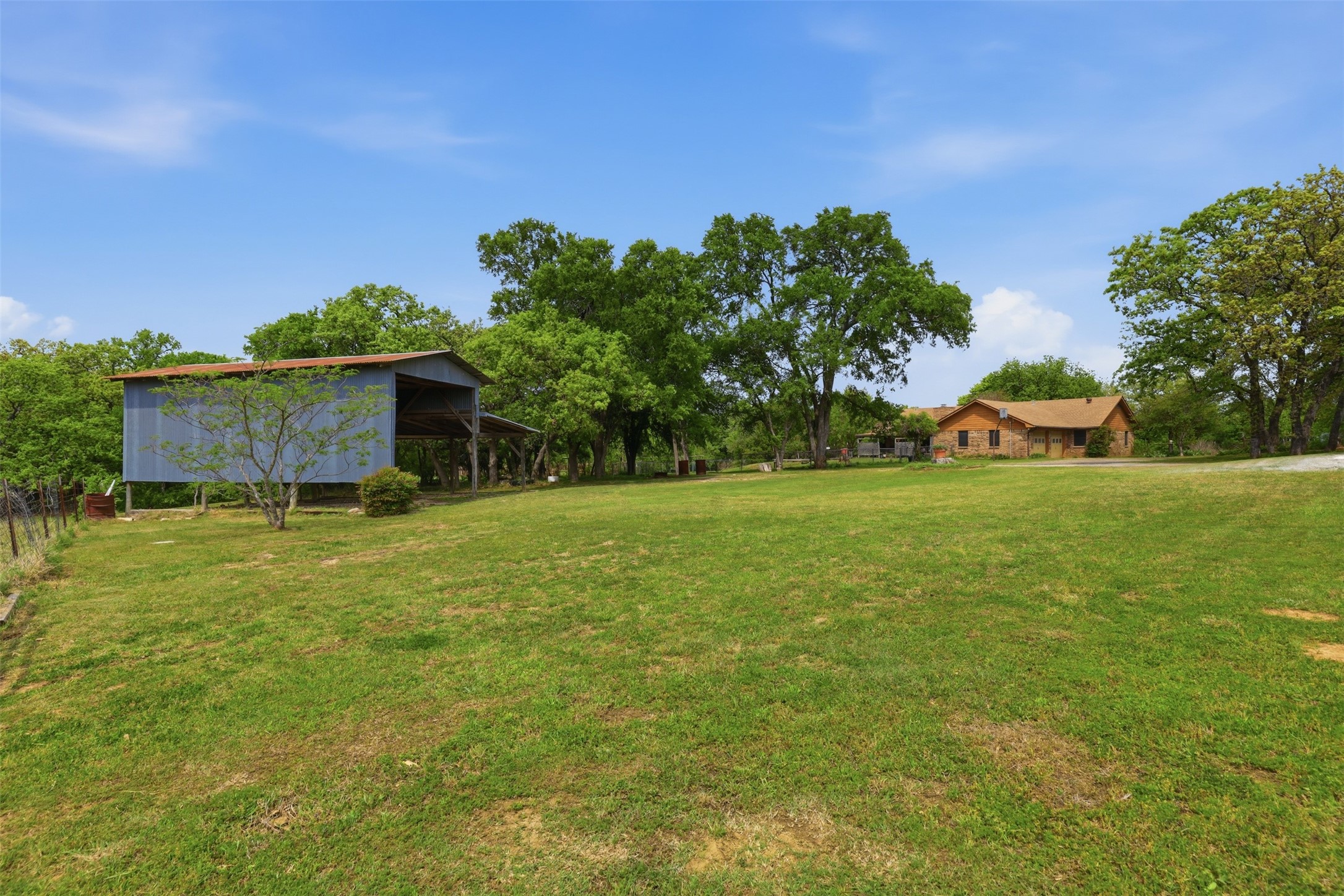 8076 County Road 1202 Cleburne TX 76031