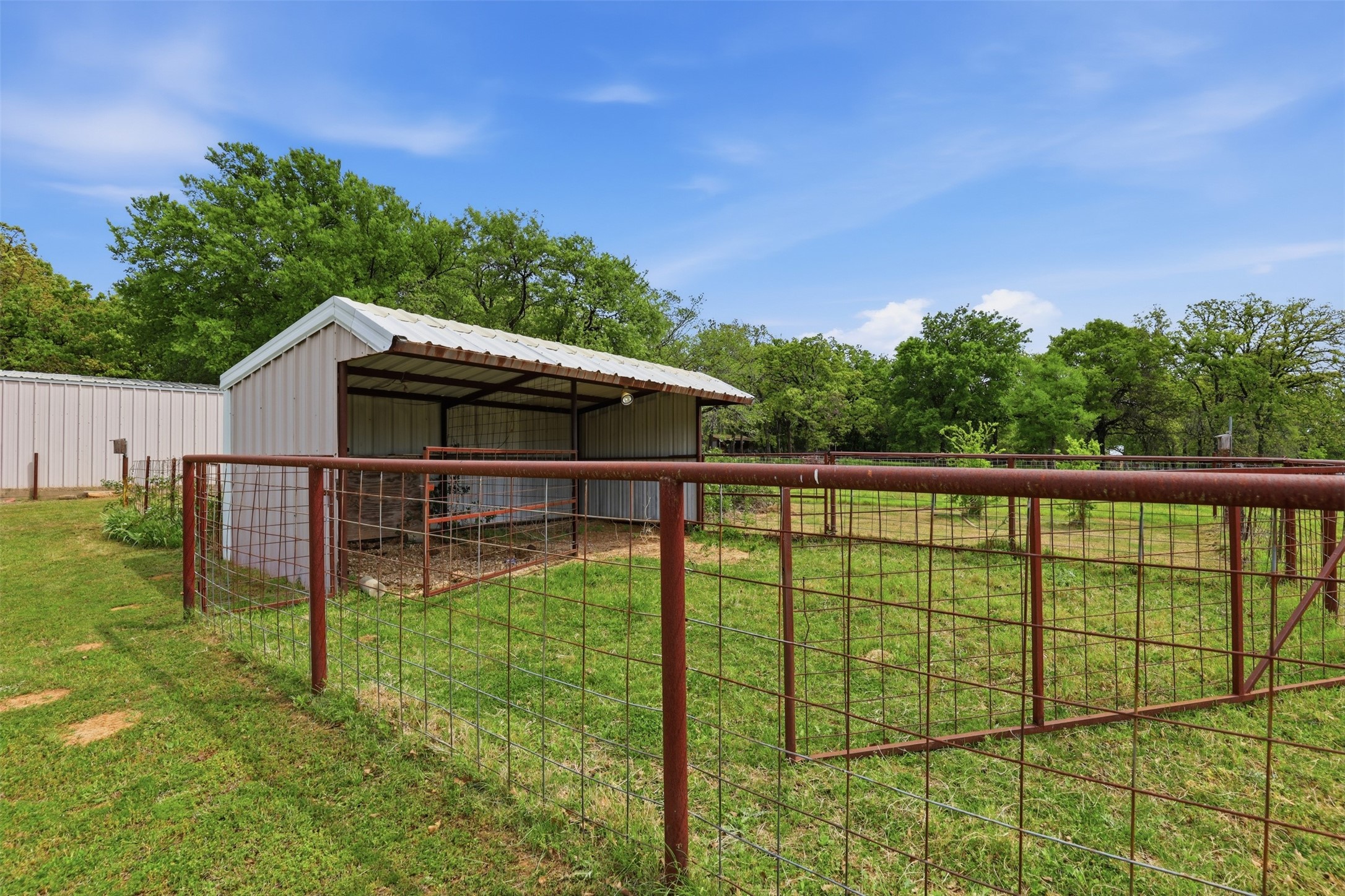 8076 County Road 1202 Cleburne TX 76031