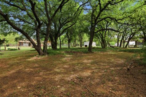 8076 County Road 1202 Cleburne TX 76031