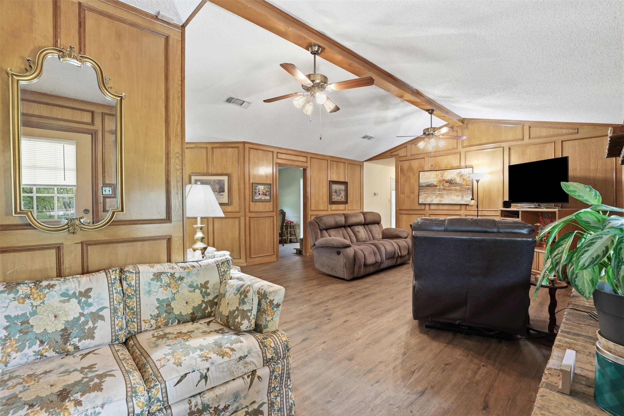 8076 County Road 1202 Cleburne TX 76031