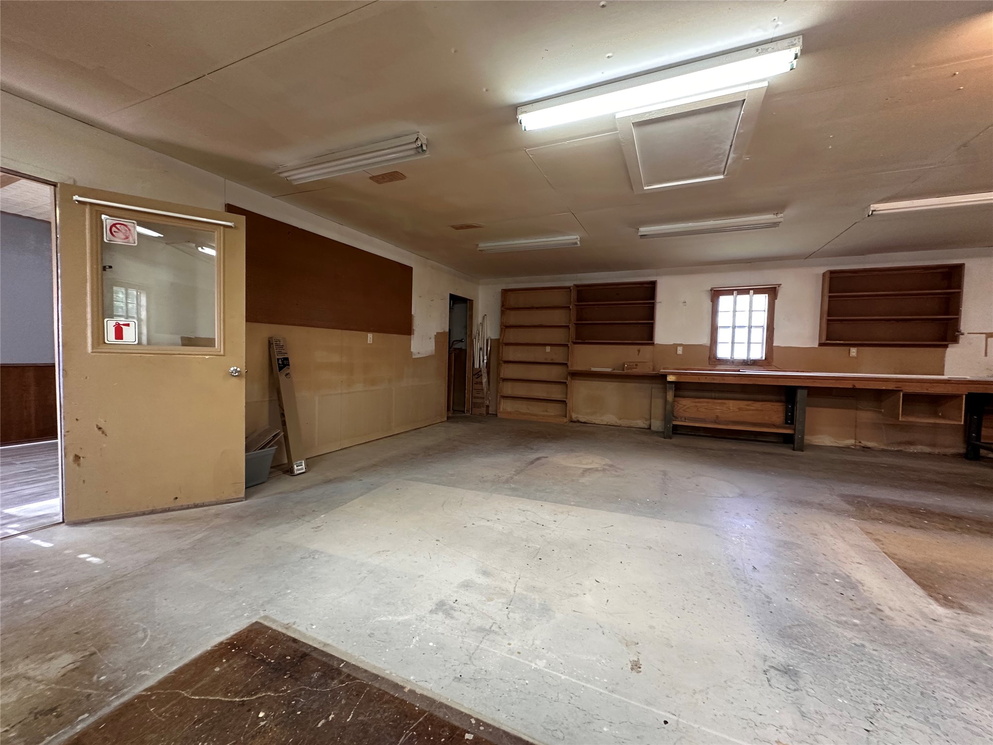 205 S 1st Street Bangs TX 76823