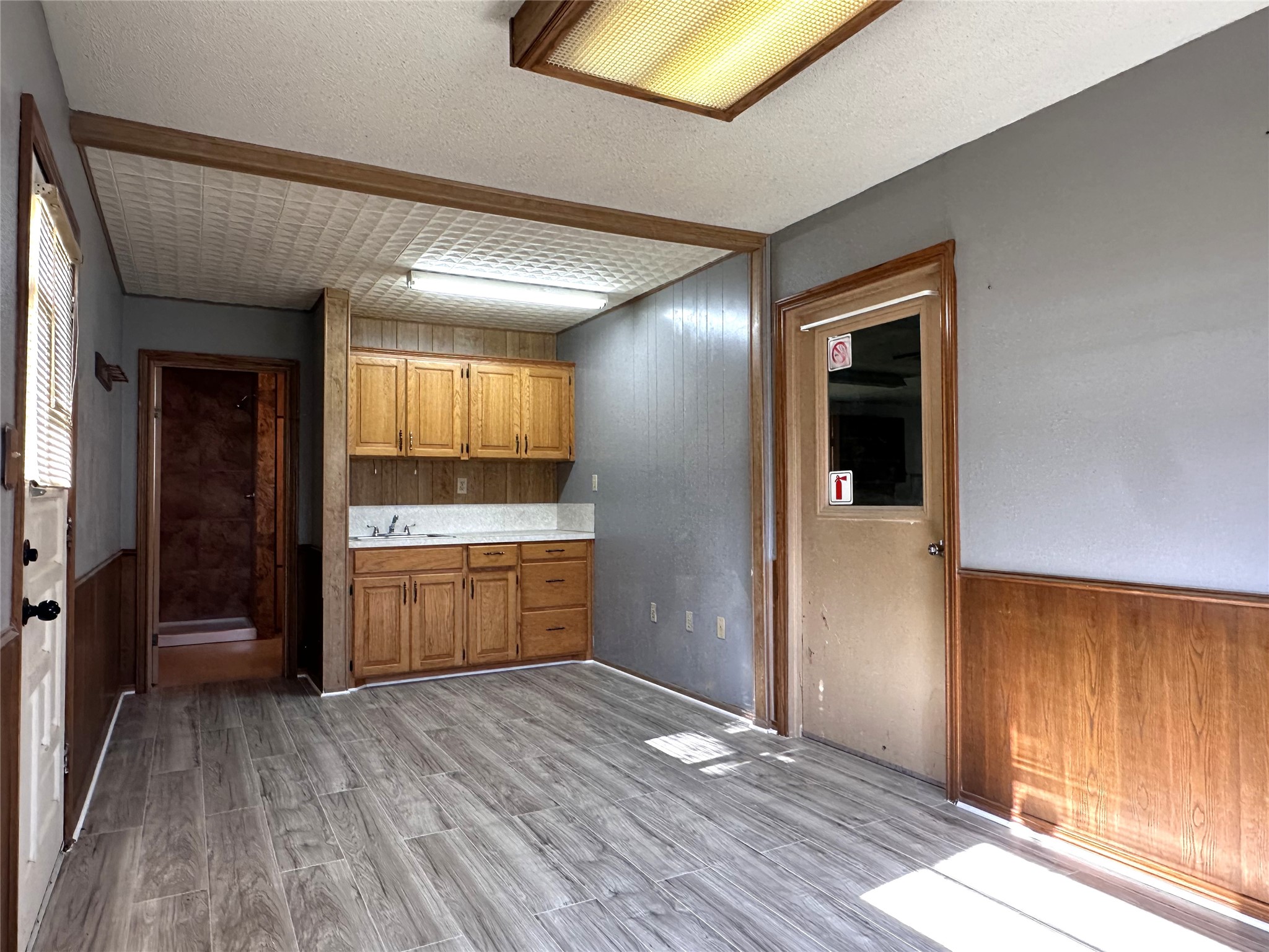 205 S 1st Street Bangs TX 76823
